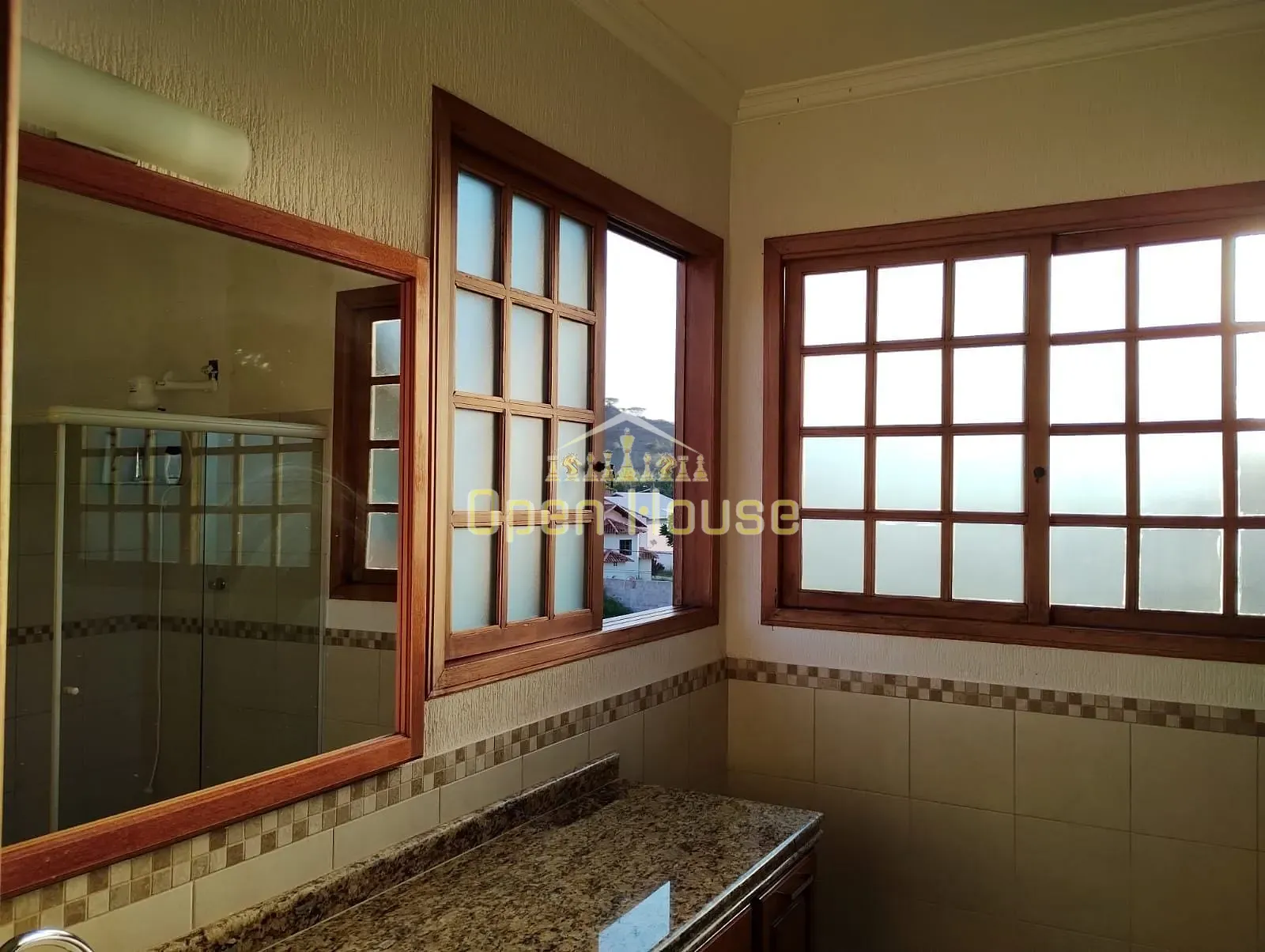 Casa, 4 quartos, 298 m² - Foto 2