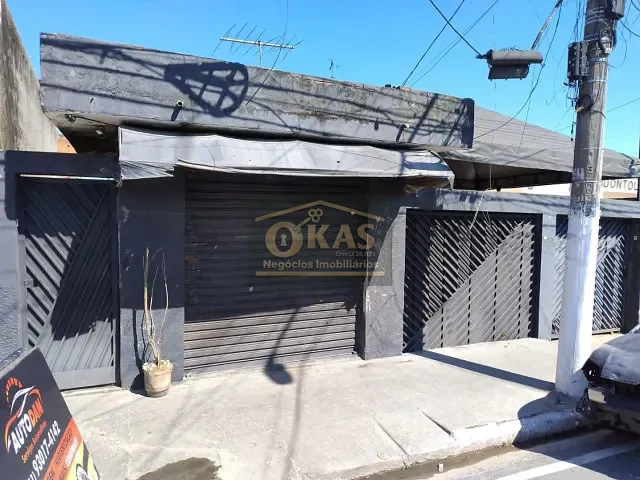 Casa com 250m² 4 quartos e 2 banheiros, à venda, no bairro Vila Amorim em Suzano