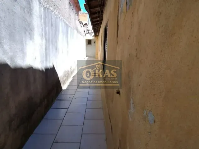 Casa com 250m² 4 quartos e 2 banheiros, à venda, no bairro Vila Amorim em Suzano