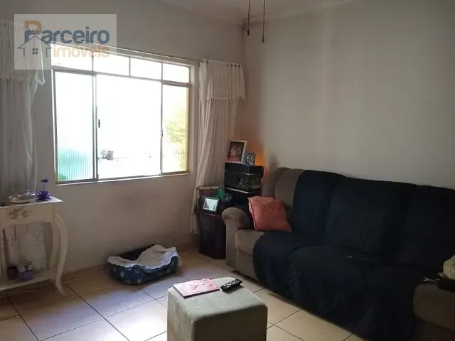 Casa com 186m² 3 quartos e 2 banheiros, à venda, no bairro Vila Carrão em São Paulo