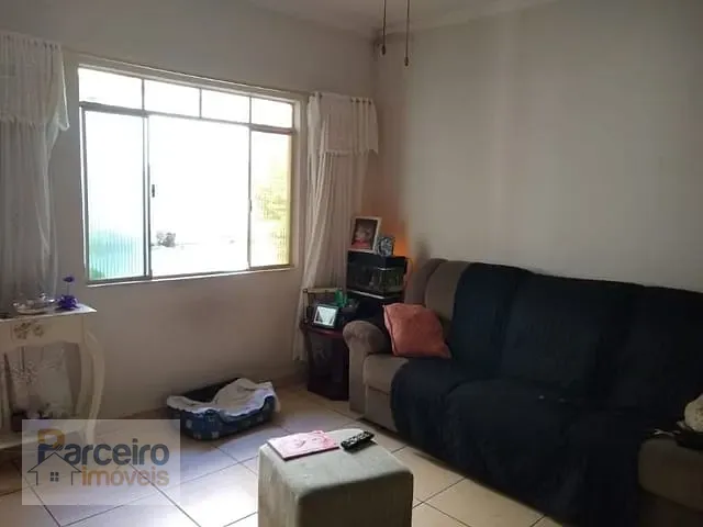 Casa com 186m² 3 quartos e 2 banheiros, à venda, no bairro Vila Carrão em São Paulo