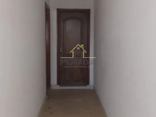 Casa 2 quartos e 1 banheiro, para alugar, no bairro Centro em Guaxupé