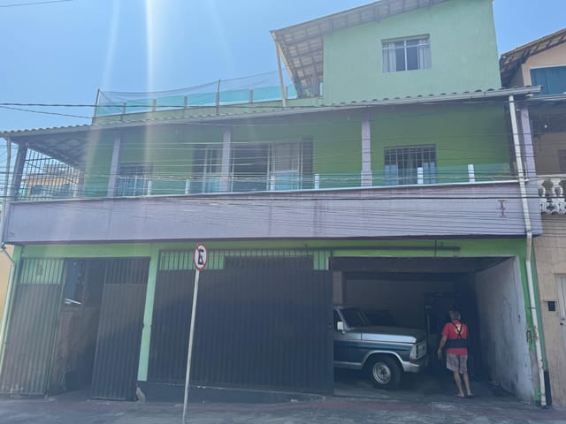 Casa 7 quartos e 7 banheiros, à venda, no bairro Caiçaras em Belo Horizonte