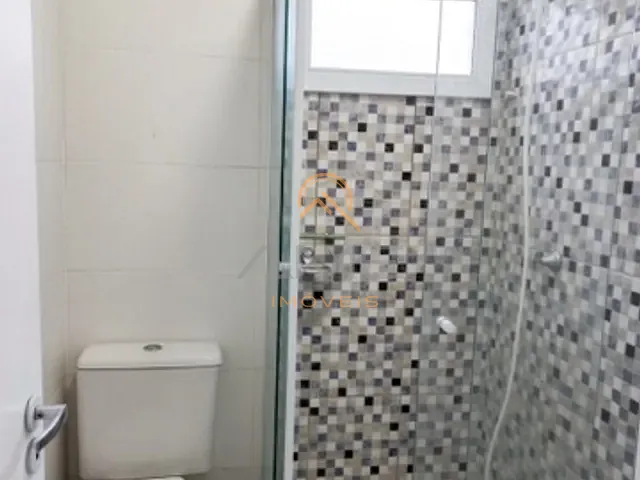 Casa 2 quartos e 2 banheiros, à venda, no bairro Areal em Pelotas