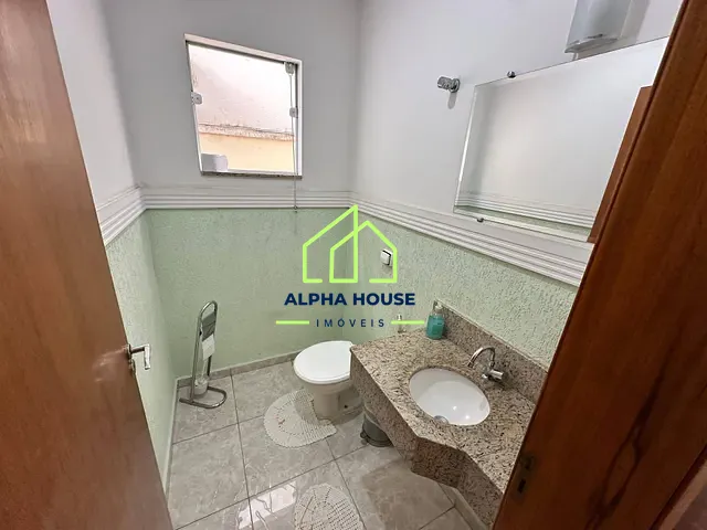 Casa com 300m² 3 quartos e 3 banheiros, à venda, no bairro Parque São Luís em Taubaté