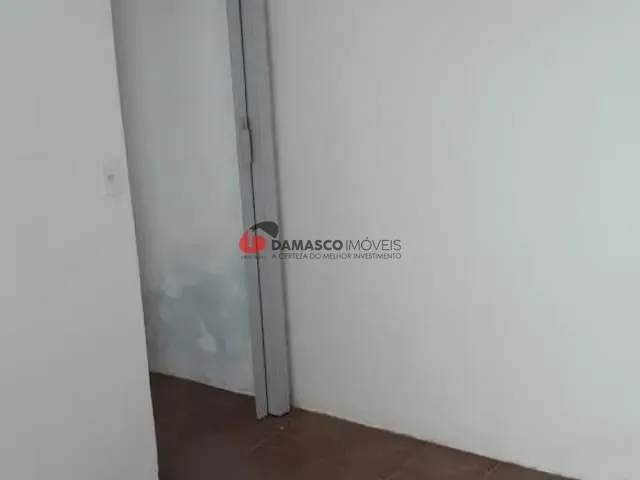 Casa com 140m² 2 quartos e 1 banheiro, à venda, no bairro Jardim Maria Eneida em Mauá