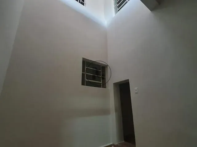 Casa com 300m² 5 quartos e 3 banheiros, à venda, no bairro Jardim Ícaro em Guaratinguetá