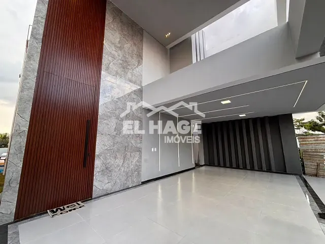 Casa com 300m² 4 quartos e 6 banheiros, à venda, no bairro Jardim Imperial em Cuiabá
