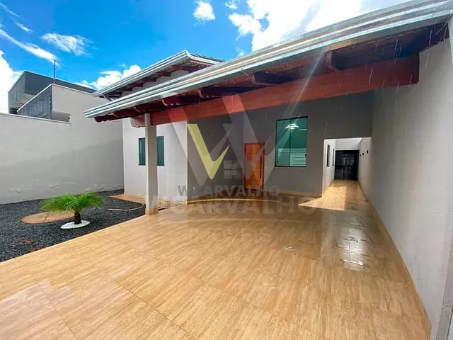 Casa com 200m² 3 quartos e 2 banheiros, à venda, no bairro Loteamento Residencial Verona em Anápolis