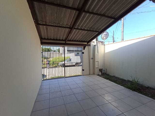 Casa 2 quartos e 1 banheiro, para alugar, no bairro São Vicente em Itajaí