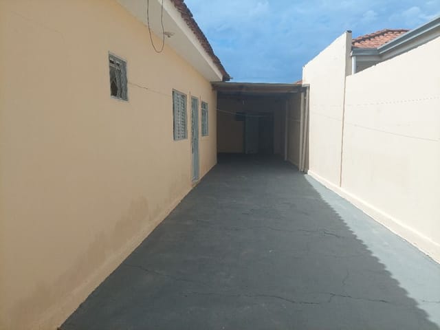 Casa com 162m² 2 quartos e 1 banheiro, à venda, no bairro Colinas Park II em Birigüi