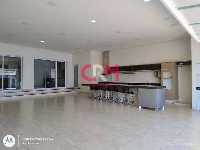 Casa com 376m² 2 quartos e 3 banheiros, para alugar, no bairro Jardim Doutor José Carlos Sobral em Taquaritinga