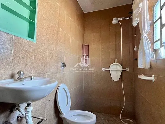 Casa 3 quartos e 2 banheiros, à venda, no bairro Jardim Sumaré em Pederneiras