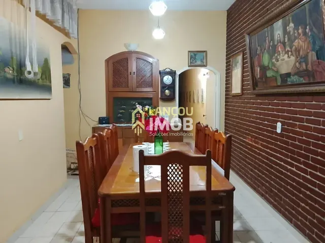 Casa 3 quartos e 5 banheiros, à venda, no bairro Centro em Jundiaí