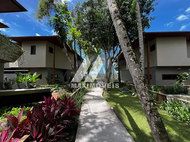 Casa à venda, no bairro Arraial D'Ajuda em Porto Seguro
