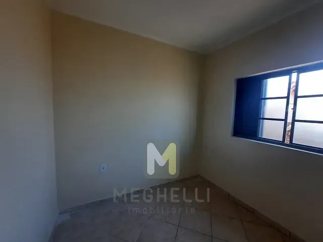 Casa 3 quartos e 2 banheiros, à venda, no bairro centro em Serrana
