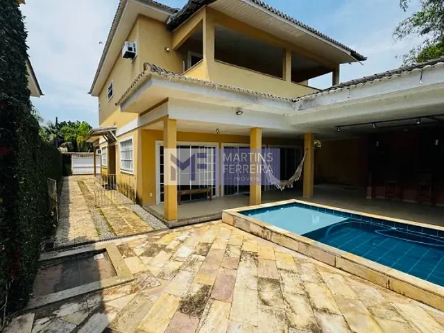 Casa com 520m² 5 quartos e 5 banheiros, à venda, no bairro Vargem Pequena em Rio de Janeiro
