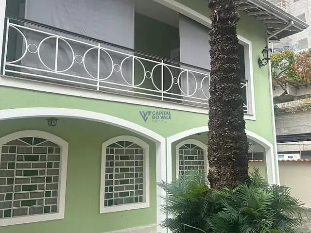 Casa com 250m², para alugar, no bairro Jardim Augusta em São José dos Campos