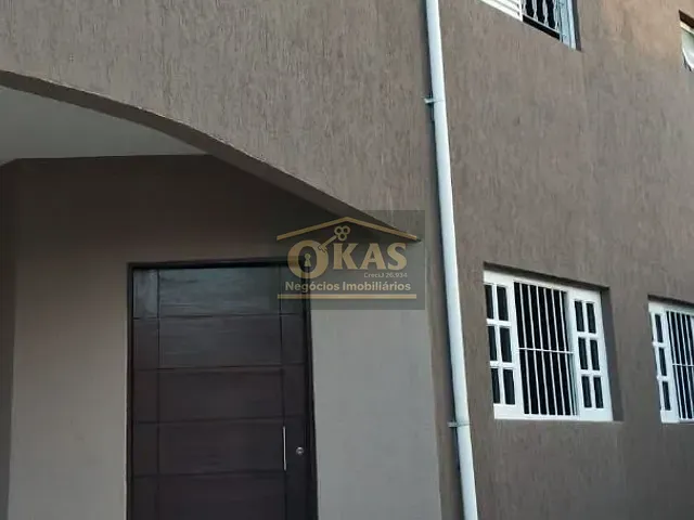 Casa com 250m² 3 quartos e 1 banheiro, à venda, no bairro Jardim Medina em Poá