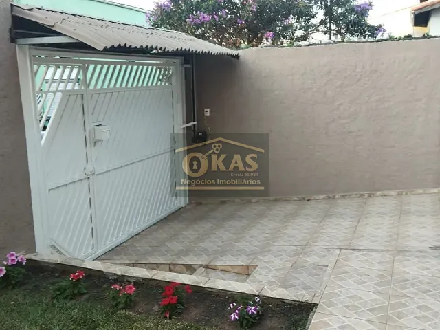 Casa com 250m² 3 quartos e 1 banheiro, à venda, no bairro Jardim Medina em Poá