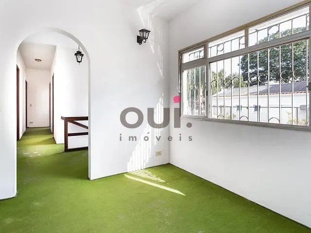 Casa com 304m² 5 quartos e 2 banheiros, à venda, no bairro Jardim Leonor em São Paulo