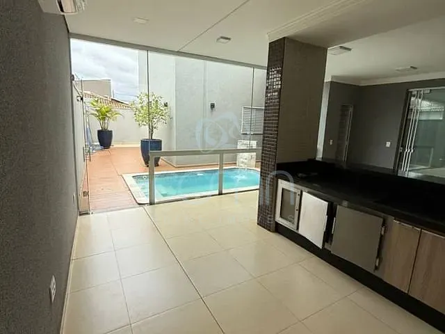 Casa com 250m² 3 quartos e 5 banheiros, à venda, no bairro Parque Residencial Damha V em São José do Rio Preto