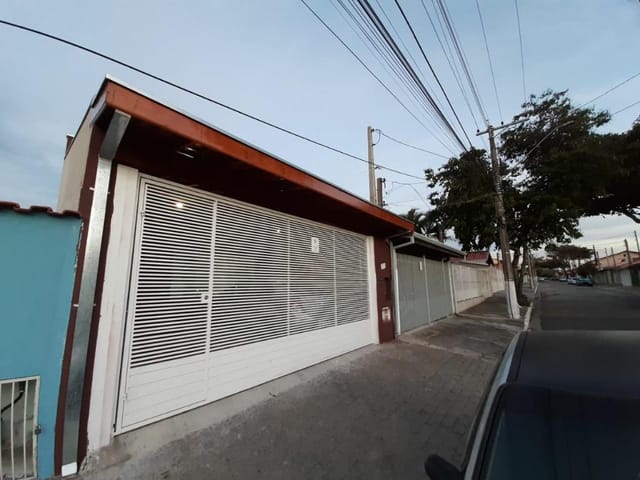 Foto do Casa - Casa com 3 dormitórios à venda, 130 m² por R$ 380.000,00 - Jardim das Indústrias - São José dos Campos/SP | RUSSI IMÓVEIS