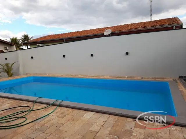 Casa com 312m² 1 quarto e 1 banheiro, à venda, no bairro Jardim Nossa Senhora de Fátima em Nova Odessa