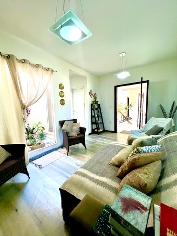 Casa com 360m² 2 quartos e 2 banheiros, à venda, no bairro Morro do Milagre em São Pedro da Aldeia