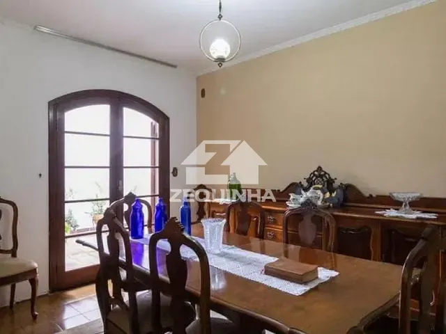 Casa com 250m² 3 quartos e 3 banheiros, à venda, no bairro Vila Campesina em Osasco