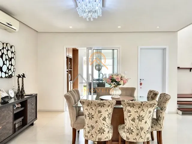 Casa 3 quartos e 2 banheiros, à venda, no bairro Três Vendas em Pelotas