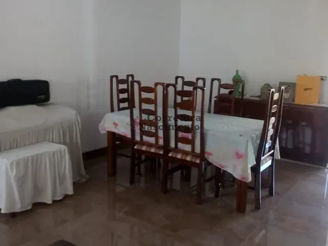Casa com 250m² 4 quartos e 3 banheiros, à venda, no bairro Jardim Altos de Santana I em Jacareí