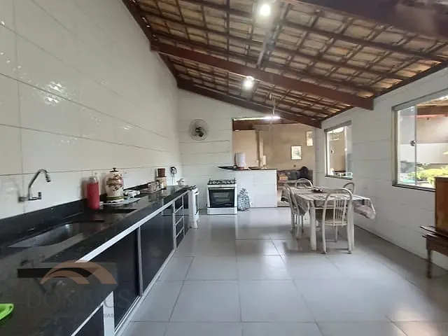 Casa 4 quartos e 2 banheiros, à venda, no bairro Bela Vista em Ipatinga