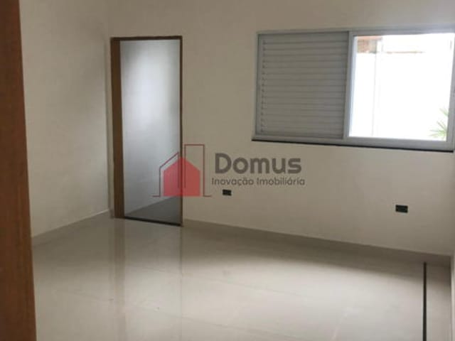 Casa à venda, no bairro Loteamento Residencial e Comercial Flamboyant em Pindamonhangaba