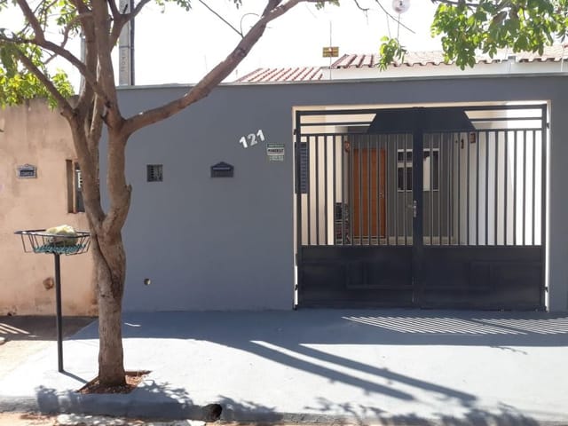 Casa com 127m² 2 quartos e 2 banheiros, à venda, no bairro 121 em Birigui