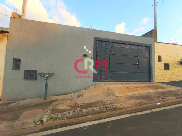Casa com 160m² 2 quartos e 2 banheiros, à venda, no bairro Jardim Stracini em Taquaritinga