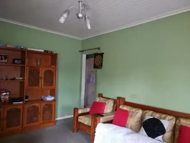 Casa com 270m², à venda, no bairro Vila Santo Antônio do Portão em Cotia