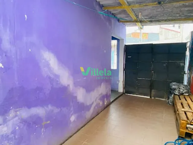 Casa 4 quartos e 2 banheiros, à venda, no bairro Jardim Caiuby em Itaquaquecetuba