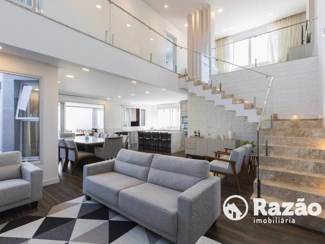 Casa com 416m² 3 quartos e 4 banheiros, à venda, no bairro São Braz em Curitiba