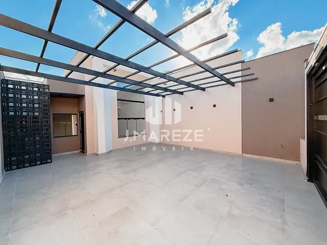 Casa 3 quartos e 3 banheiros, à venda, no bairro Residencial Interlagos em Apucarana