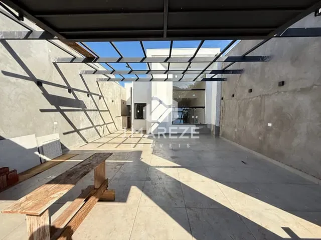 Casa 3 quartos e 3 banheiros, à venda, no bairro Residencial Interlagos em Apucarana