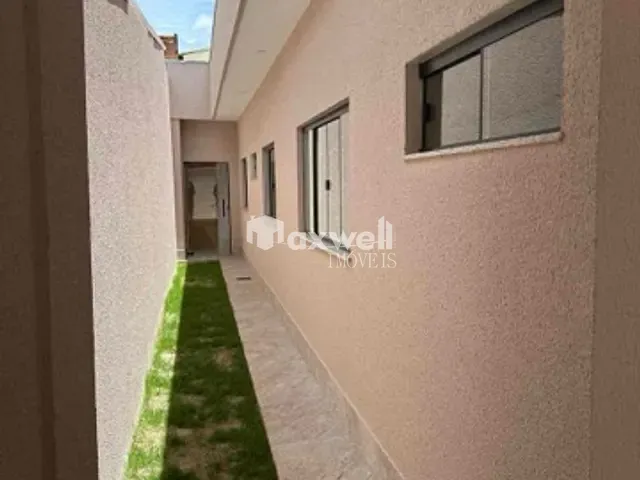 Casa com 180m² 3 quartos e 3 banheiros, à venda, no bairro Parque Flamboyant em Aparecida de Goiânia