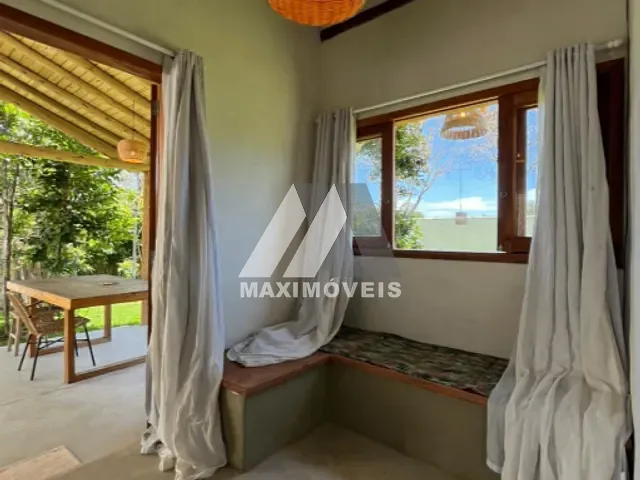 Casa com 350m² 1 quarto e 1 banheiro, à venda, no bairro Arraial D'Ajuda em Porto Seguro