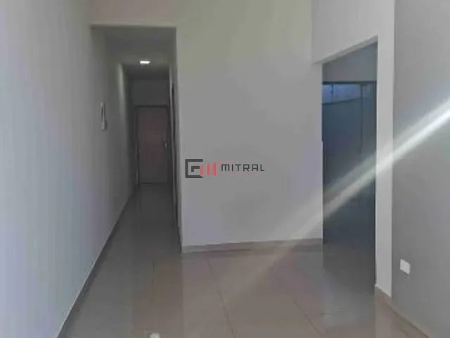 Casa 3 quartos e 1 banheiro, à venda, no bairro Catuai em Londrina
