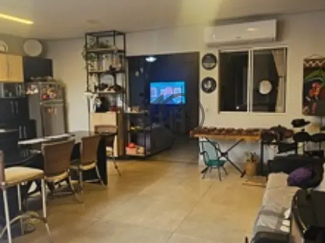 Casa com 143m² 3 quartos e 2 banheiros, à venda, no bairro Jardim Imperial em Cuiabá