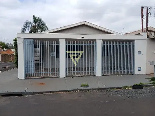 Casa com 142m², à venda, no bairro Independência em Ribeirão Preto