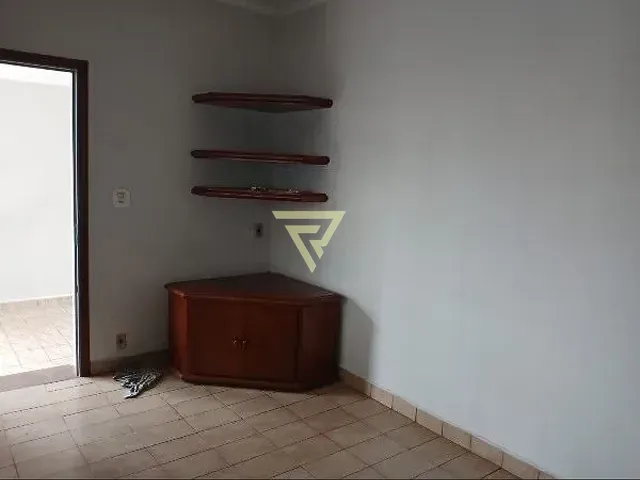 Casa com 142m², à venda, no bairro Independência em Ribeirão Preto