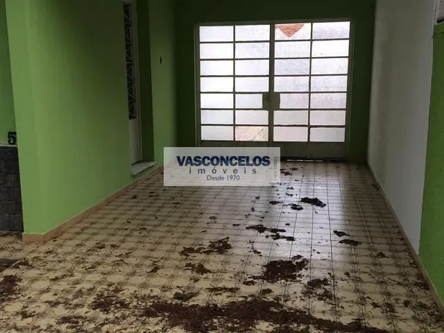 Casa com 327m² 4 quartos e 2 banheiros, à venda, no bairro Centro em São José dos Campos