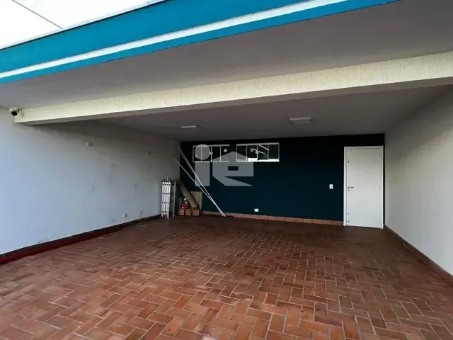 Casa com 505m² 3 quartos e 2 banheiros, à venda, no bairro Jardim Vale Verde em Rolândia