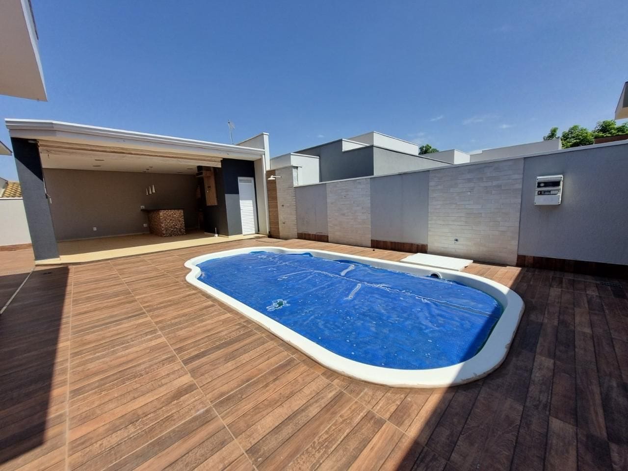Casa, 3 quartos, 253 m² - Foto 35